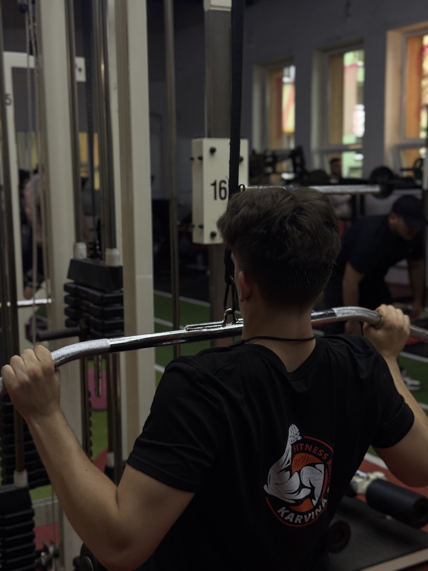 Stroje na záda ve Fitness Ring Karviná